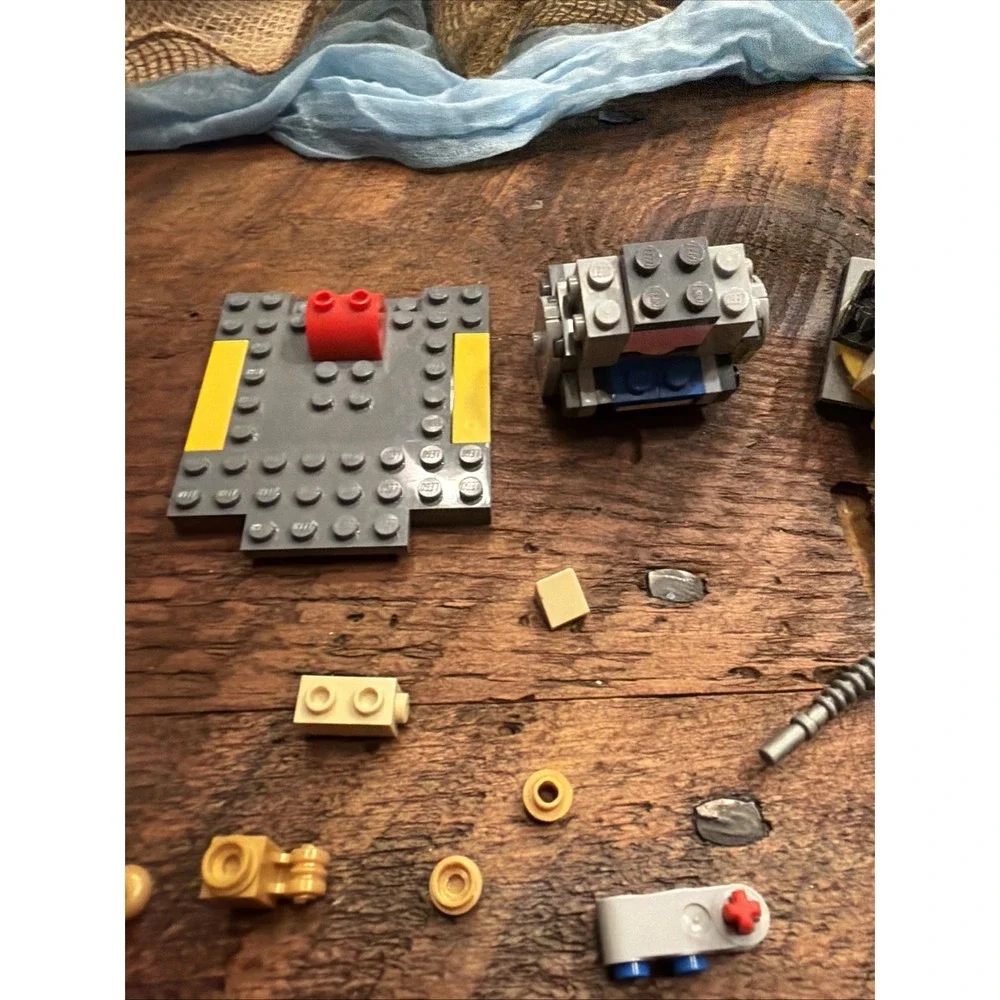 Bulk Loose Legos, Random Lot, Over 3 Pounds